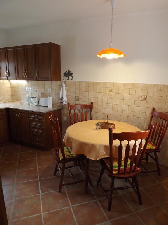 Nagybajcsi Körtefa Vendégház Quarto foto