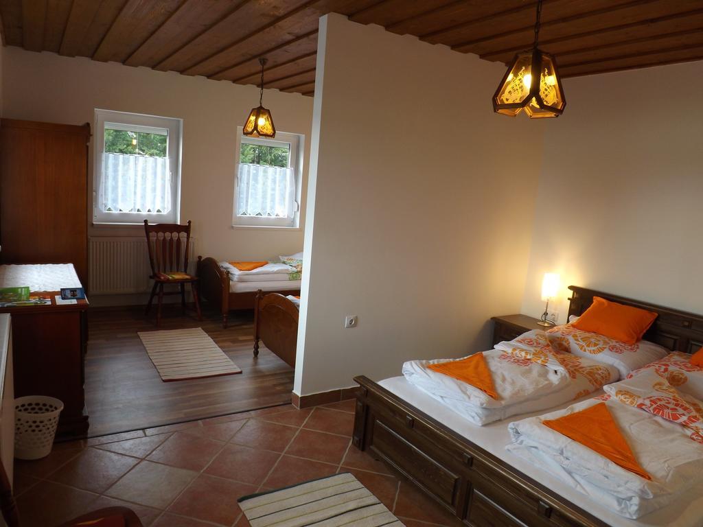 Nagybajcsi Körtefa Vendégház Quarto foto